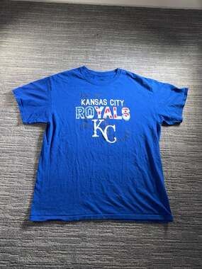 Kansas City Royals MLB Genuine Merchandise Patriotic Stars and Stripes T-Shirt